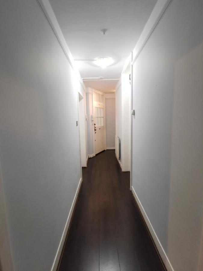 Neat Double Room Londres Exterior foto